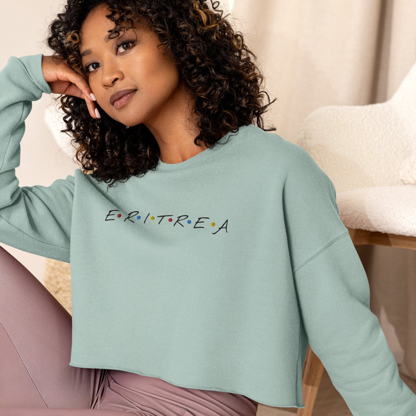 ERI-Embroidery Crop Sweatshirt!